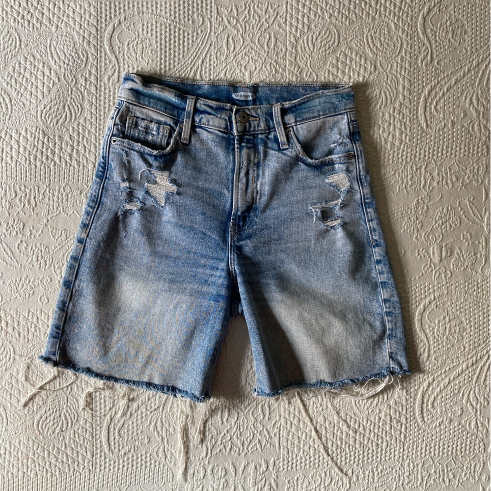 Old Navy Distressed Denim Cutoff Shorts